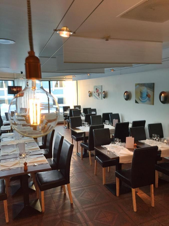 Hotell Royal Harnosand Bagian luar foto